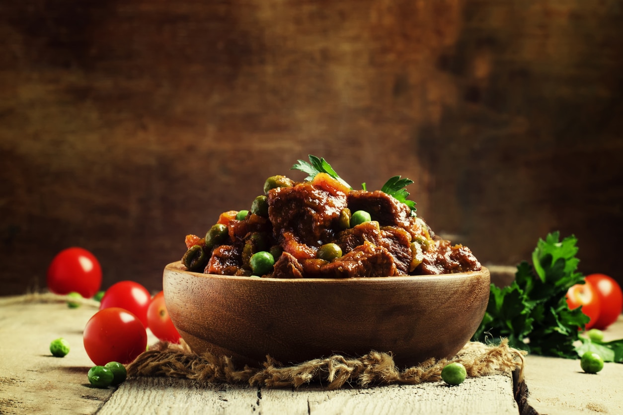 Geschmortes Lammfleisch